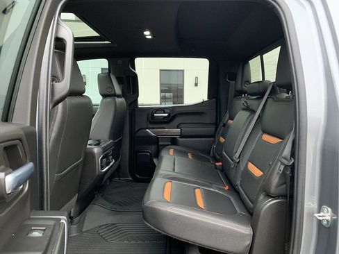 Used 2021 GMC Sierra 1500 AT4 w/ AT4 Premium Package image 32