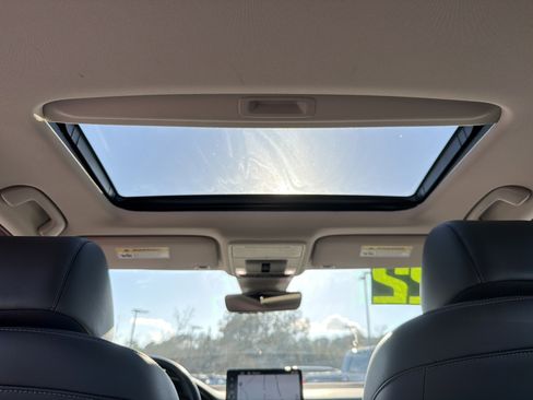 Used 2022 Honda Civic Touring image 34