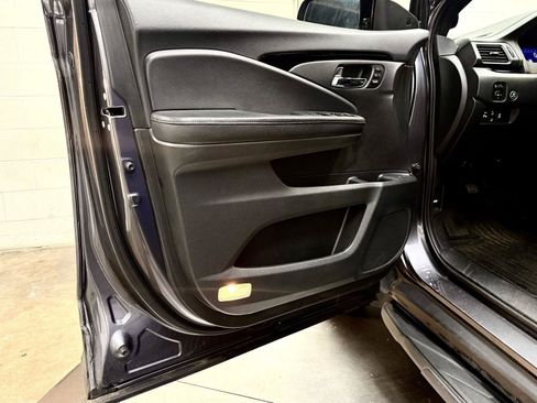 Used 2019 Honda Passport Elite image 12