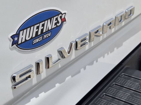 Used 2023 Chevrolet Silverado 2500 LT w/ Fleet Comfort Package AWD/4WD image 10