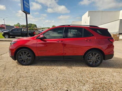 Used 2024 Chevrolet Equinox RS FWD image 4