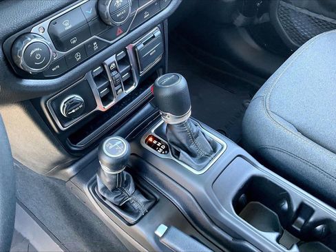 New 2026 Jeep Gladiator Sport image 28