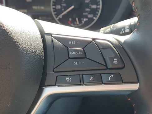 Certified 2025 Nissan Sentra SR w/ SR Premium Package image 11