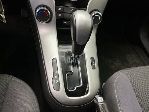 Used 2014 Chevrolet Cruze LT w/ All-Star Edition image 19