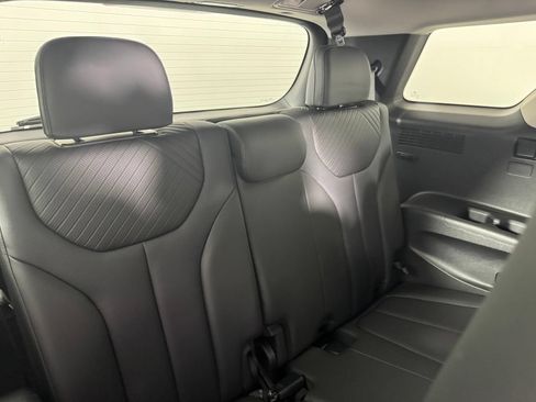 Used 2024 Hyundai Palisade SEL w/ Premium Package FWD image 39