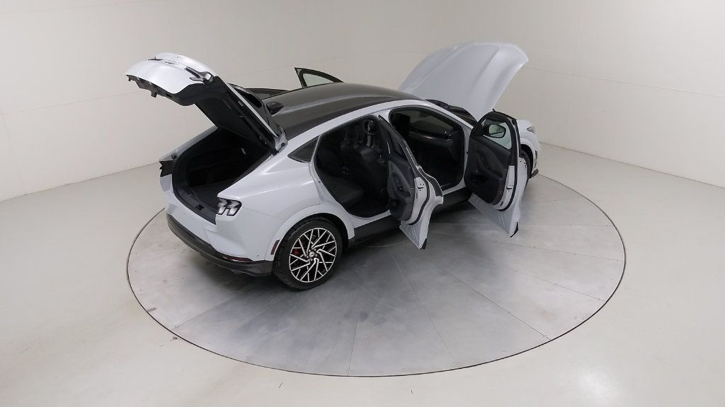 Certified 2023 Ford Mustang Mach-E GT w/ GT Performance Edition AWD/4WD image 49