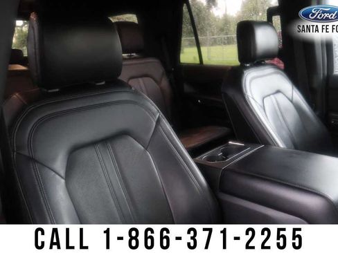 Used 2019 Ford Expedition Limited w/ Driver Assistance Package AWD/4WD image 32
