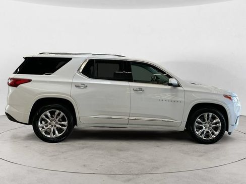 Used 2021 Chevrolet Traverse High Country AWD/4WD image 6
