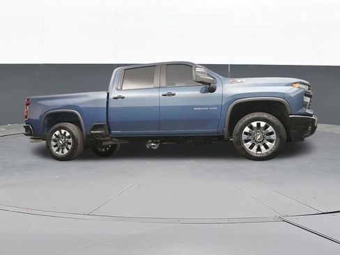 Used 2024 Chevrolet Silverado 2500 Custom w/ Custom Value Package AWD/4WD image 56