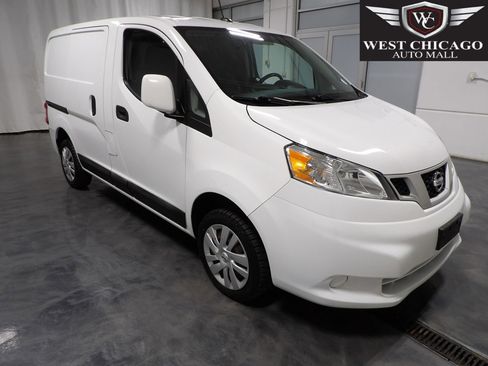 Used 2021 Nissan NV200 SV image 1