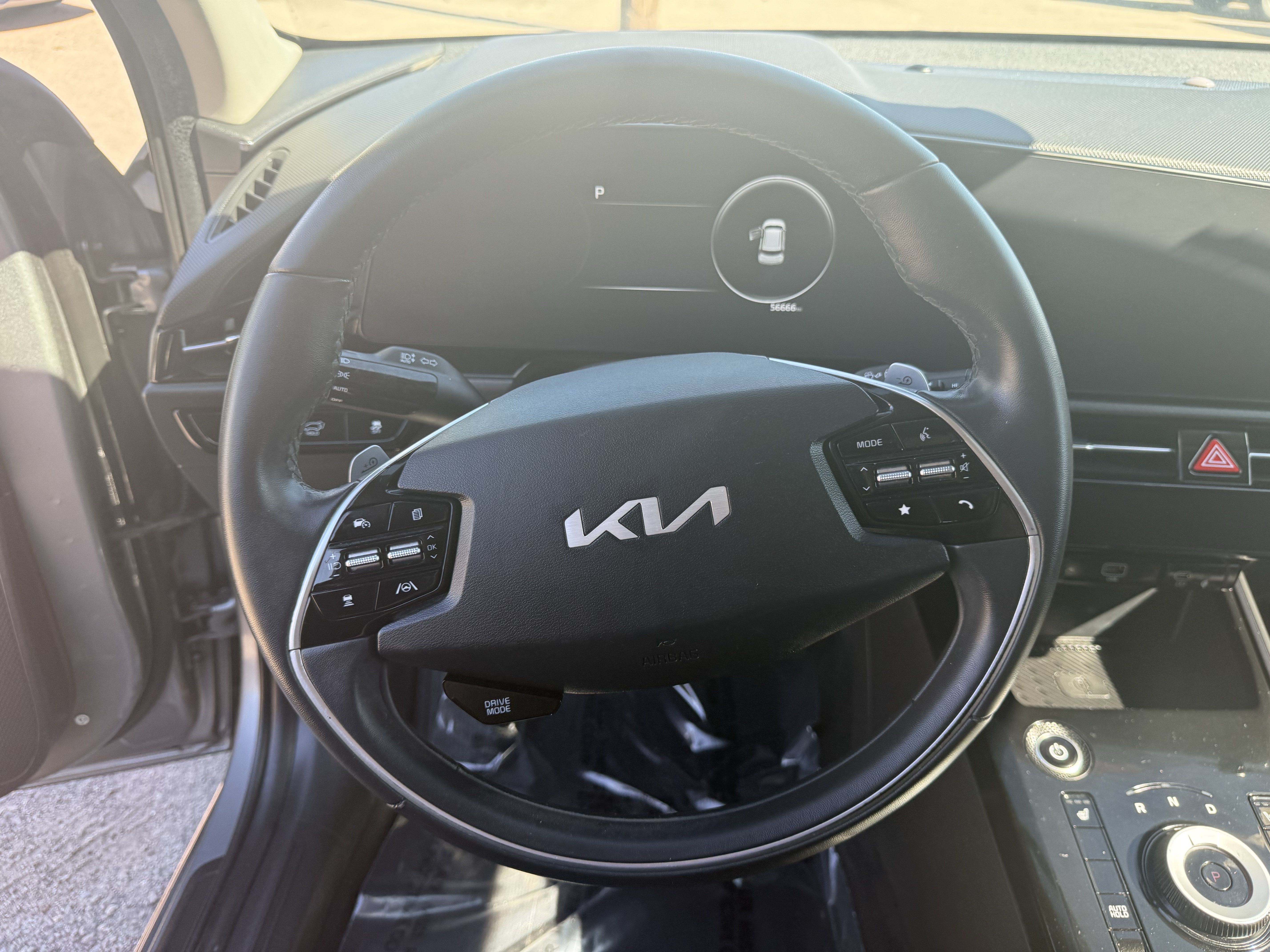 Used 2023 Kia Niro Wind FWD image 16