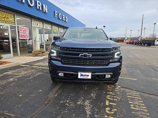 Used 2021 Chevrolet Silverado 1500 RST AWD/4WD image 2