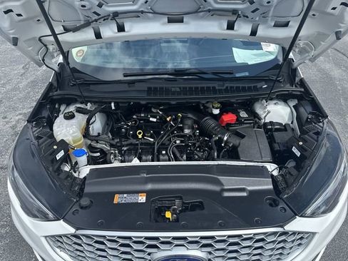 Used 2023 Ford Edge SEL image 34