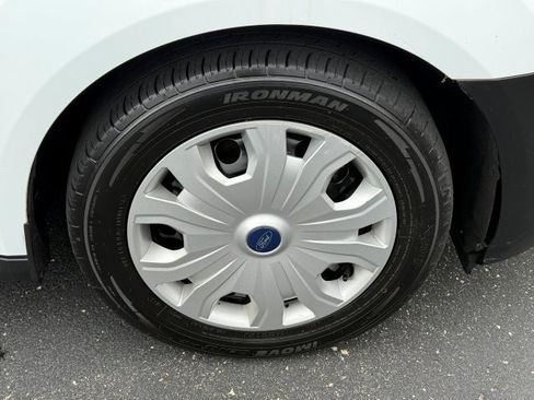 Used 2020 Ford Transit Connect XL image 12