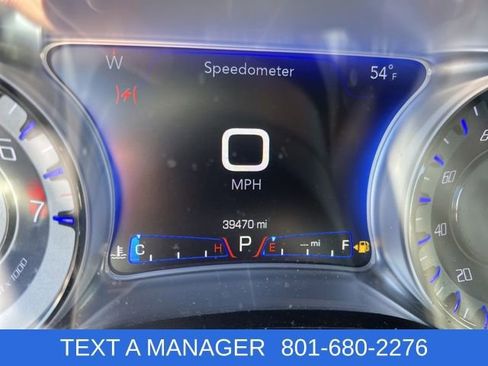 Used 2018 Chrysler 300 S w/ 300S Premium Group RWD image 20