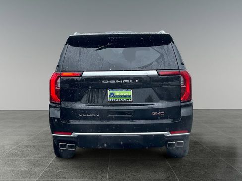 New 2026 GMC Yukon Denali w/ Denali Reserve Package AWD/4WD image 7