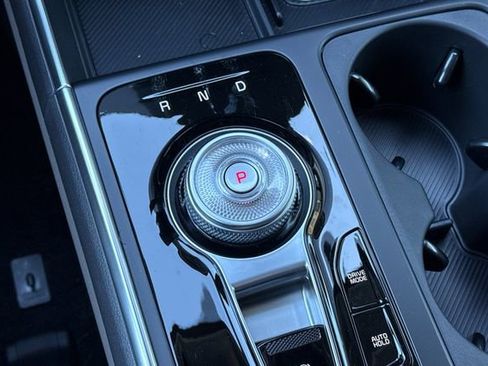 New 2026 Kia Carnival EX FWD image 27