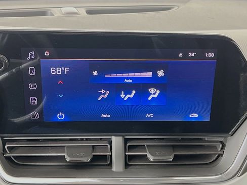 New 2026 Chevrolet Trax LT w/ Driver Confidence Package image 15