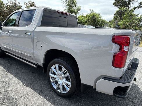 New 2026 Chevrolet Silverado 1500 High Country AWD/4WD image 7