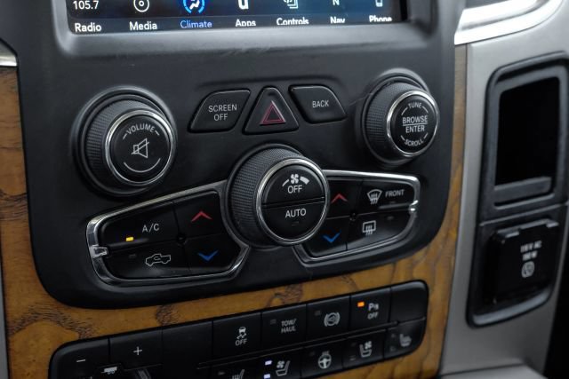 Used 2014 RAM 3500 Laramie Longhorn w/ Convenience Group AWD/4WD image 26