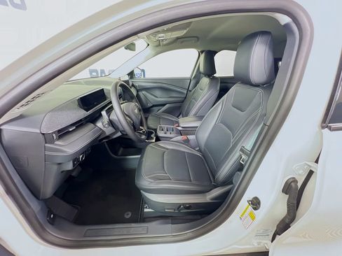 Used 2025 Ford Mustang Mach-E Premium image 14