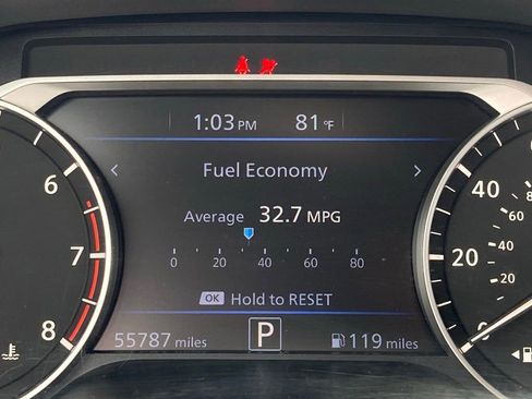 Used 2024 Nissan Altima 2.5 SV image 15