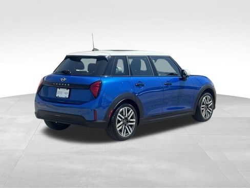 Certified 2026 MINI Cooper 4-Door Hardtop FWD image 4