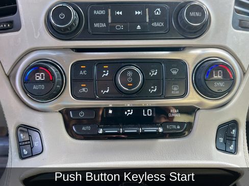 Used 2015 GMC Yukon Denali w/ Touring Package RWD image 19