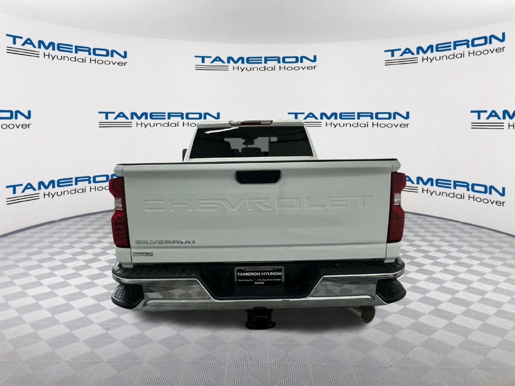 Used 2025 Chevrolet Silverado 2500 LT AWD/4WD image 4