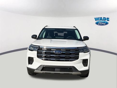 New 2026 Ford Explorer Active image 2