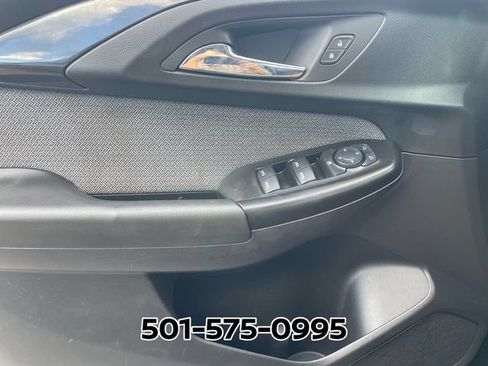 Used 2023 Chevrolet TrailBlazer LT FWD image 34