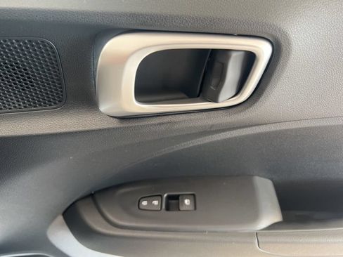 New 2026 Hyundai Venue SEL FWD image 14