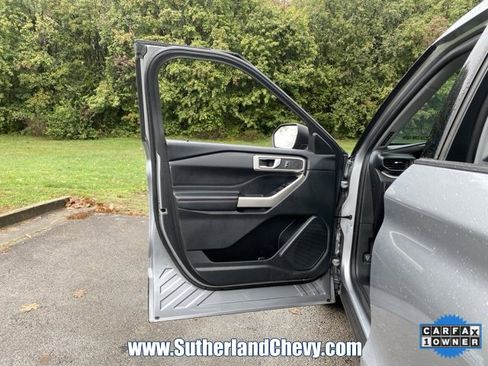 Used 2023 Ford Explorer XLT w/ Equipment Group 202A image 13