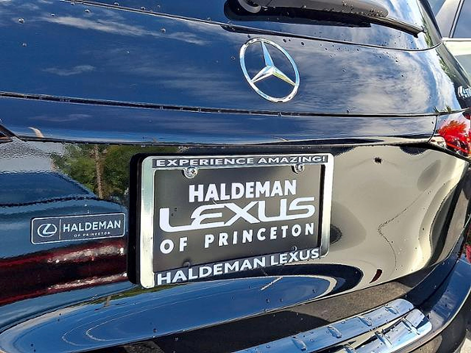 Used 2023 Mercedes-Benz GLC 300 4MATIC image 32