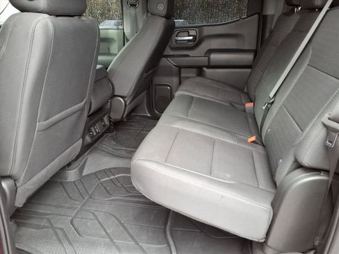 Used 2024 Chevrolet Silverado 1500 Custom w/ Turbomax Blackout Package image 5