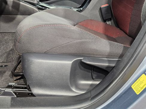 Used 2025 Toyota Corolla SE FWD image 22