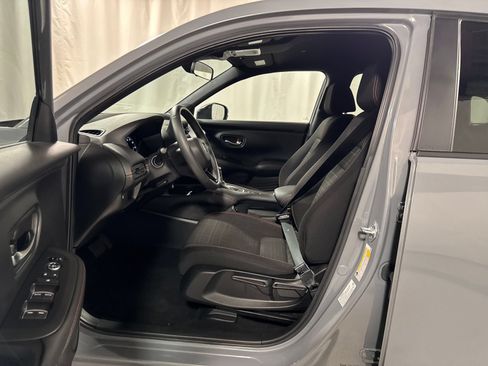 Certified 2024 Honda HR-V Sport image 3