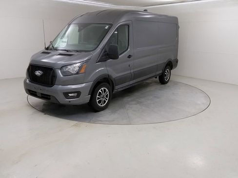 New 2026 Ford Transit 250 148 Medium Roof RWD image 20