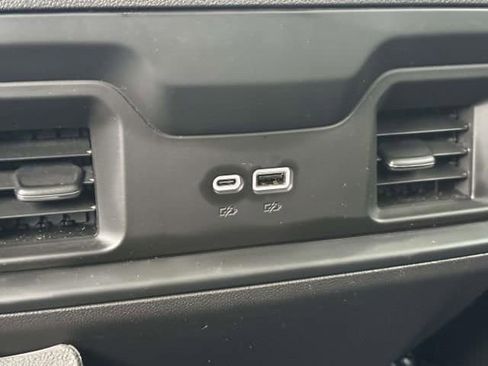 Used 2025 Chevrolet Silverado 1500 LT Trail Boss w/ Convenience Package II image 16