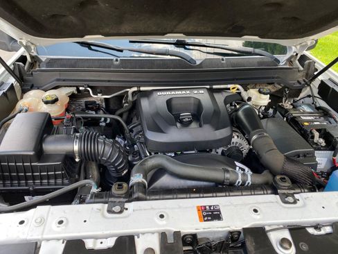 Used 2016 Chevrolet Colorado LT w/ LT Convenience Package RWD image 14