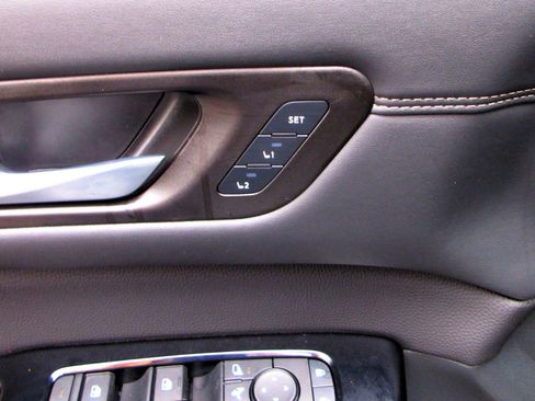 New 2026 Nissan Pathfinder Platinum image 21