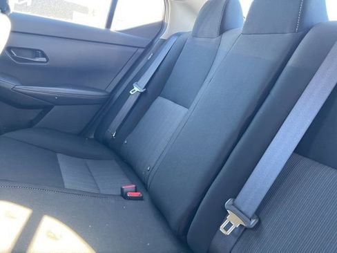 Used 2024 Nissan Sentra SV image 27