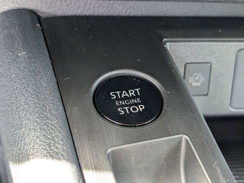 New 2026 Nissan Kicks SV image 25