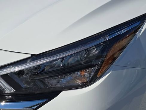 New 2025 Nissan Versa S w/ Trunk Package FWD image 10