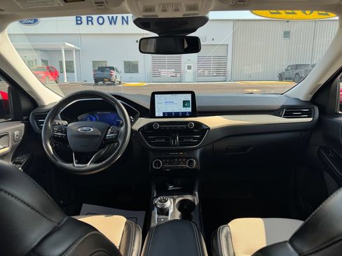 Used 2022 Ford Escape Titanium w/ Titanium Elite Package AWD/4WD image 24