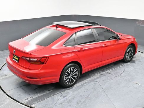 Used 2019 Volkswagen Jetta SE w/ Cold Weather Package image 44