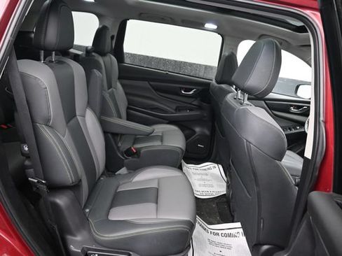 Used 2023 Subaru Ascent Onyx Edition Limited AWD/4WD image 8