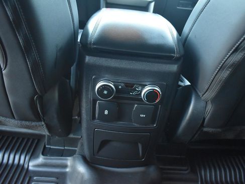 Used 2024 Ford Explorer XLT w/ Equipment Group 202A image 44