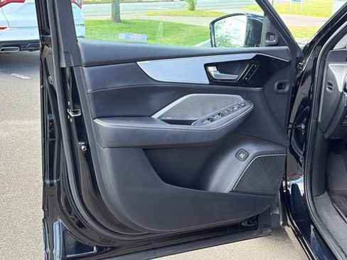 Certified 2023 Acura MDX SH-AWD w/ Technology Package image 9
