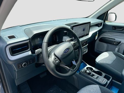 New 2026 Ford Maverick XLT w/ XLT Luxury Package FWD image 6